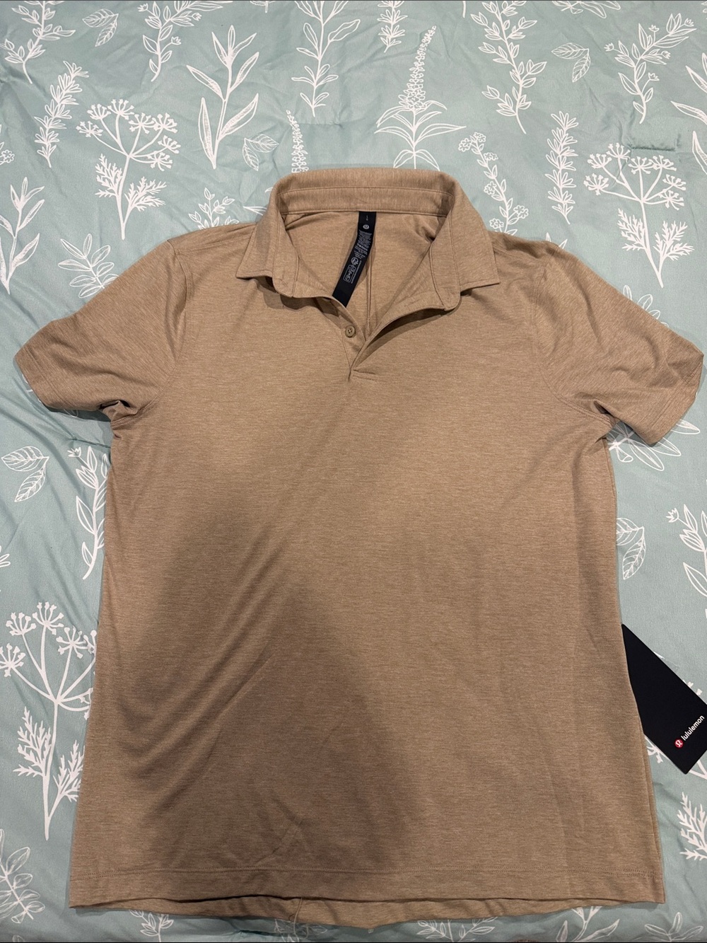 lululemon athletica Men's Polo in Tan